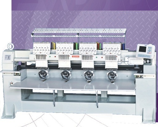 Machine à broder multitête